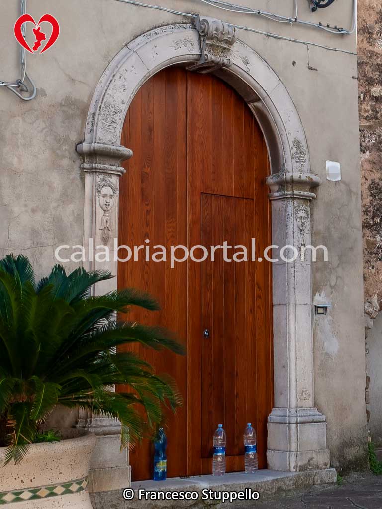 Portale Litico di Canna (CS)