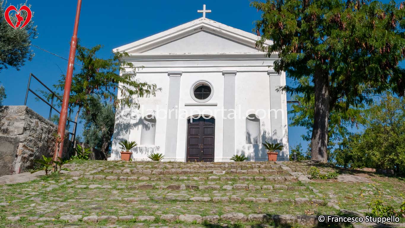 Santuario di Santa Maria del Soccorso a Canna (CS)
