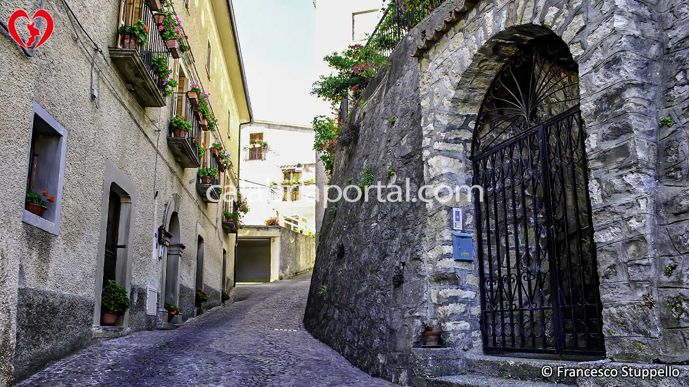 Scorcio di Cariglio (CS) Scorcio di Cariglio (CS)
