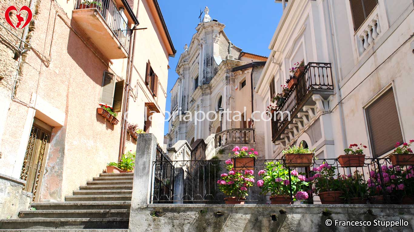 Scorcio dei Borghi di Casali del Manco (CS) Scorcio dei Borghi di Casali del Manco (CS)
