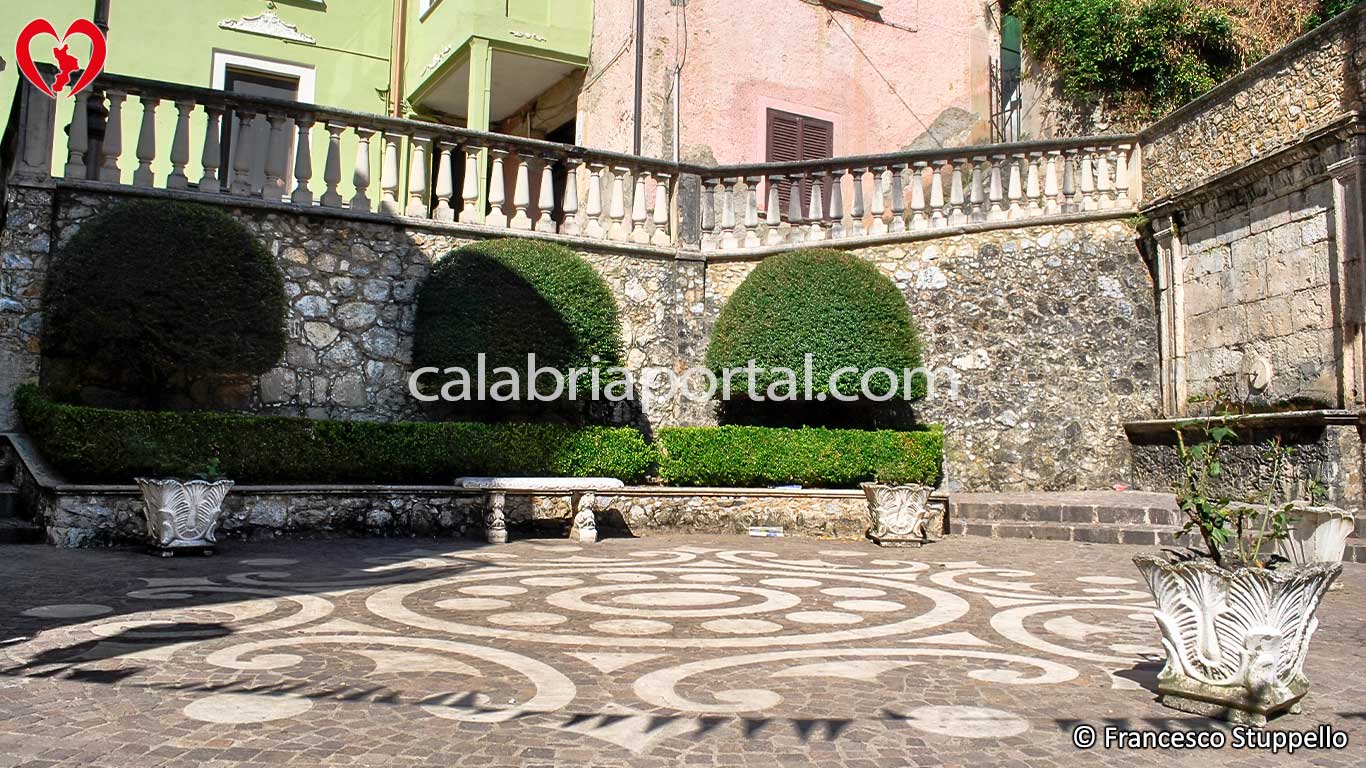 Scorcio dei Borghi di Casali del Manco (CS) Scorcio dei Borghi di Casali del Manco (CS)