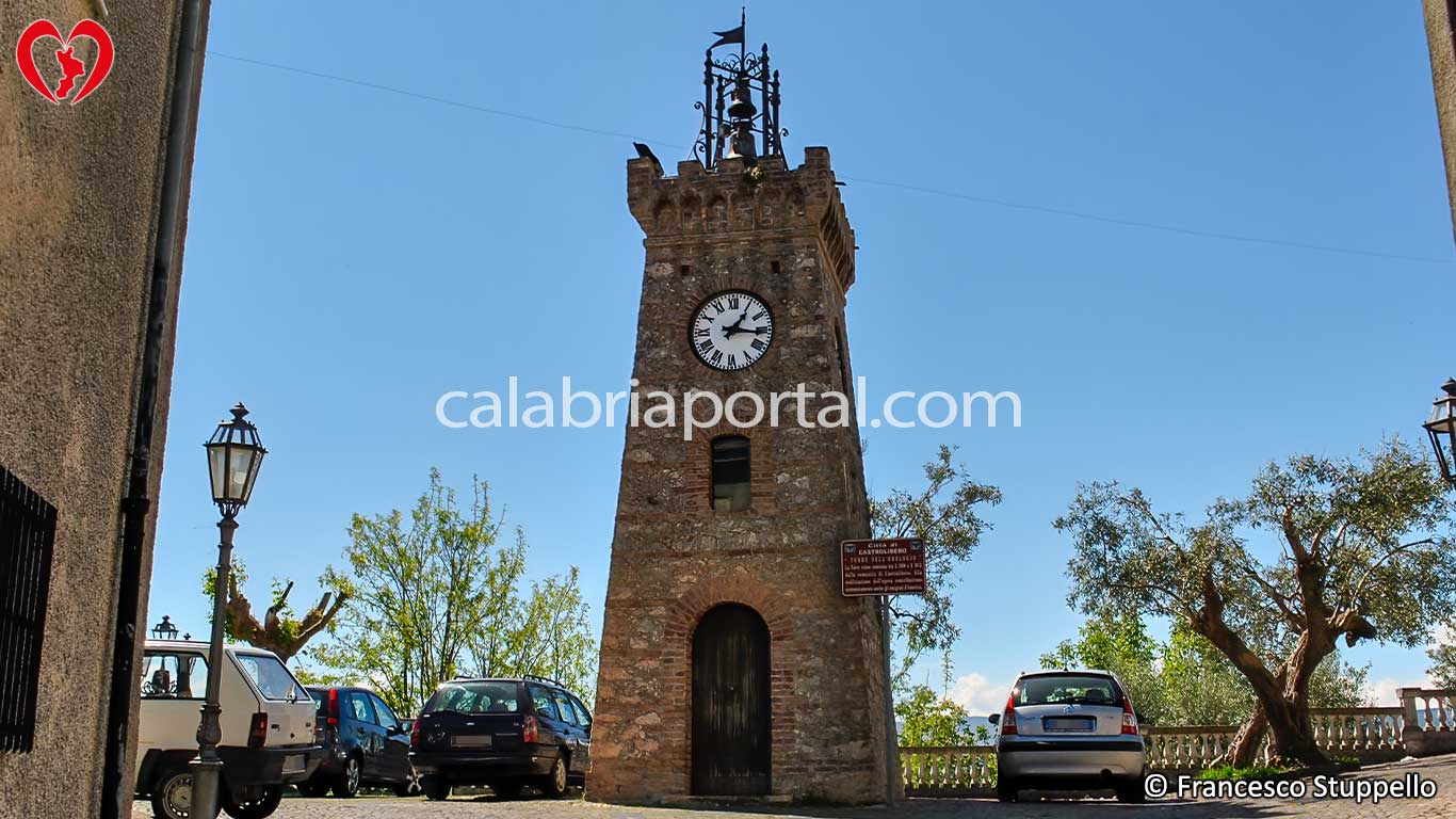 Torre dell'Orologio a Castrolibero (CS)