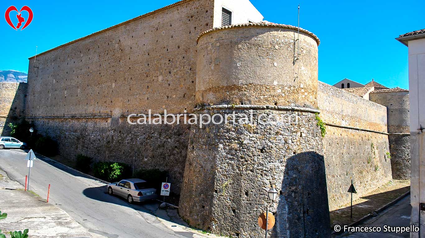 Castello Aragonese di Castrovillari (CS) Castello Aragonese di Castrovillari (CS)