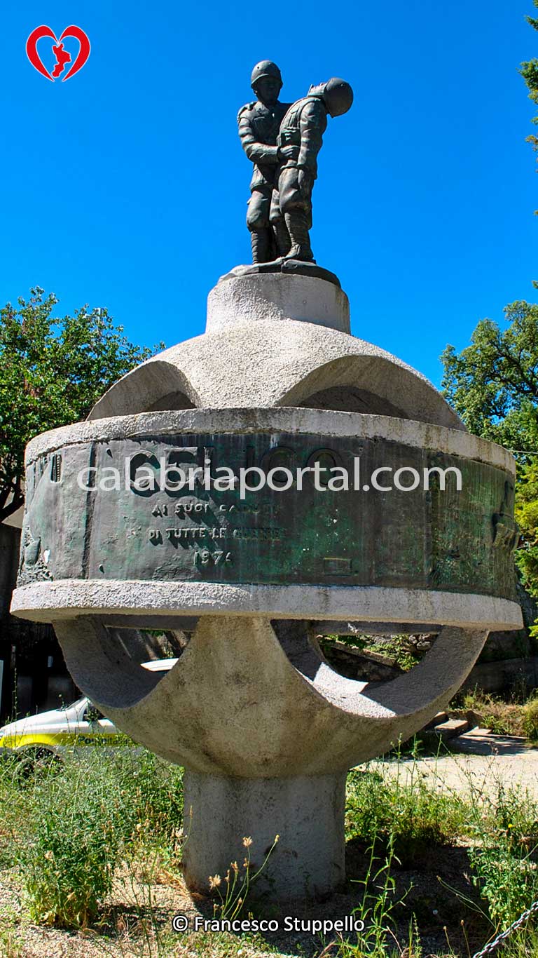 Monumento ai Caduti per la Patria di Celico (CS)