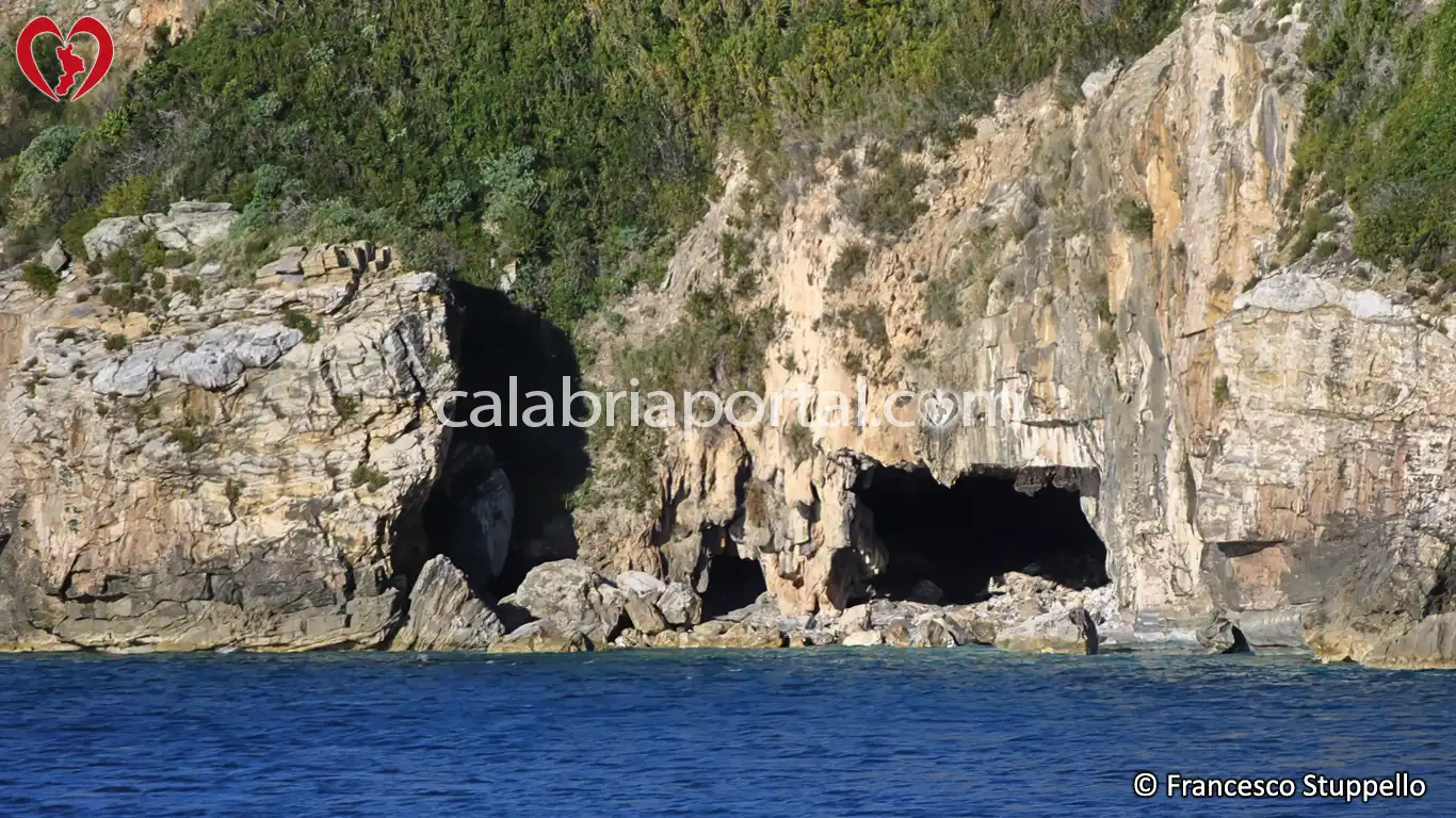 Grotta dei Rizzi a Cetraro