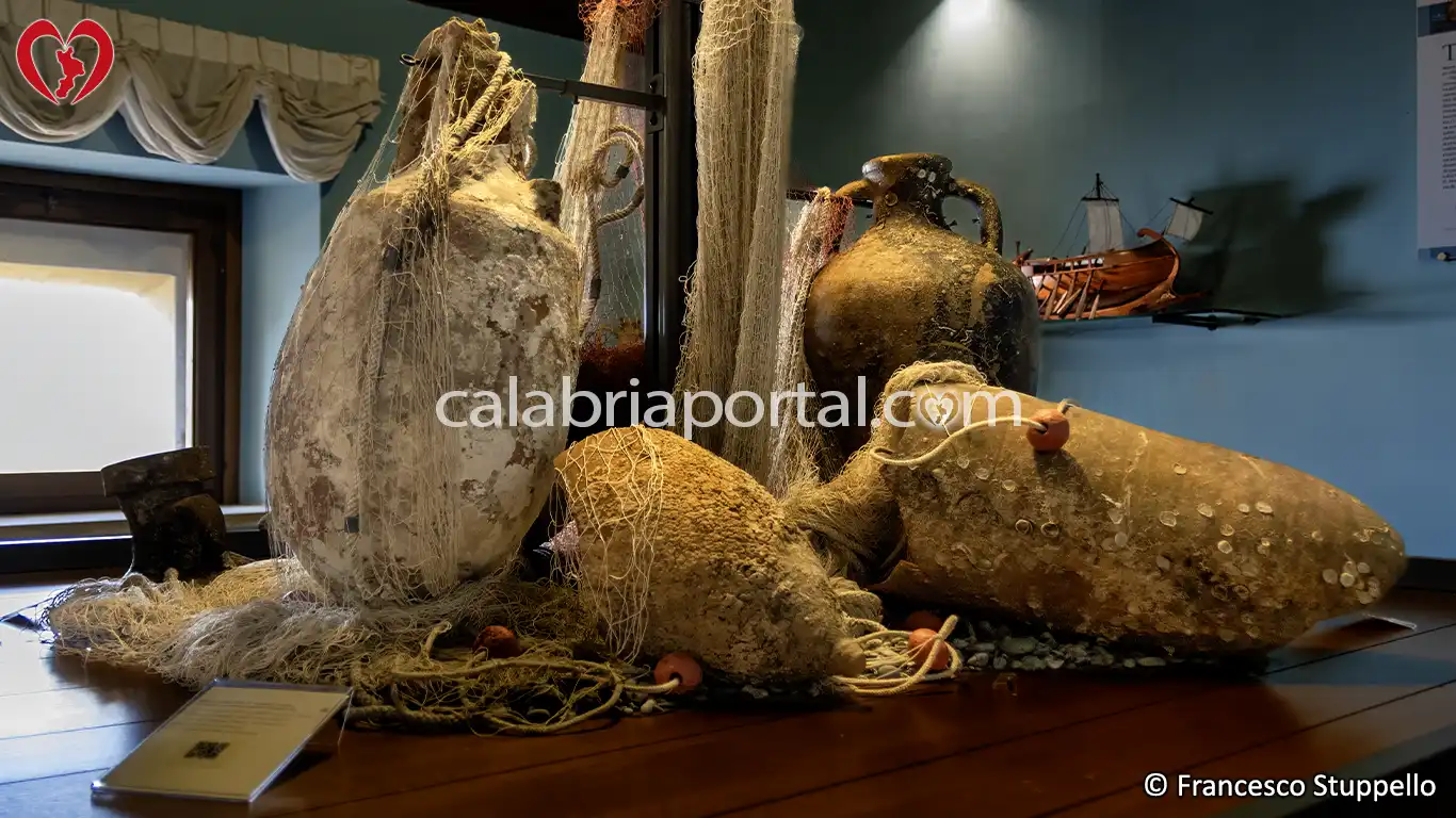 Esposizione di Anfore presso il Museo dei Bretti e del Mare a Cetraro