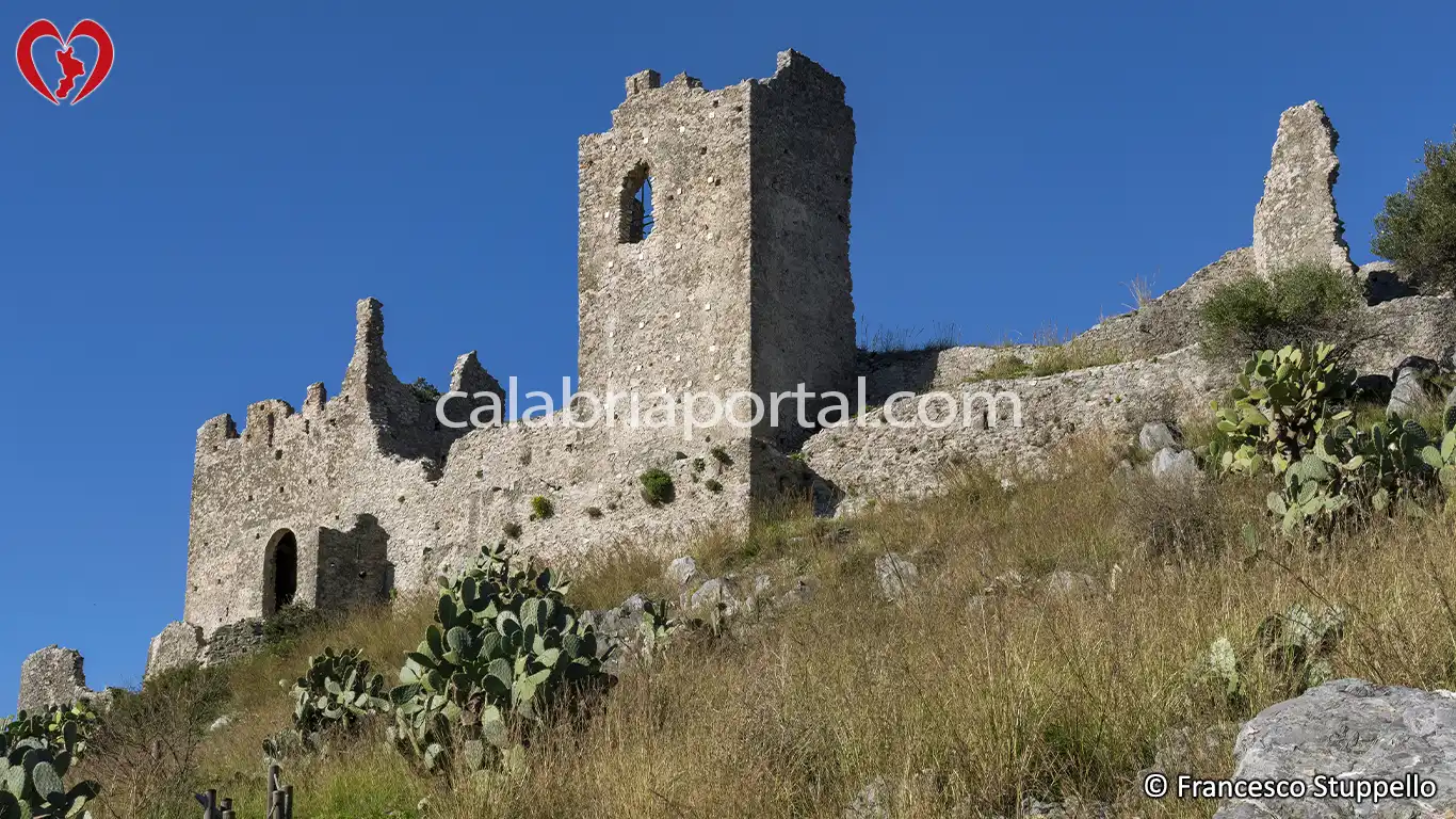 Castello dei Ruderi di Cirella (CS)