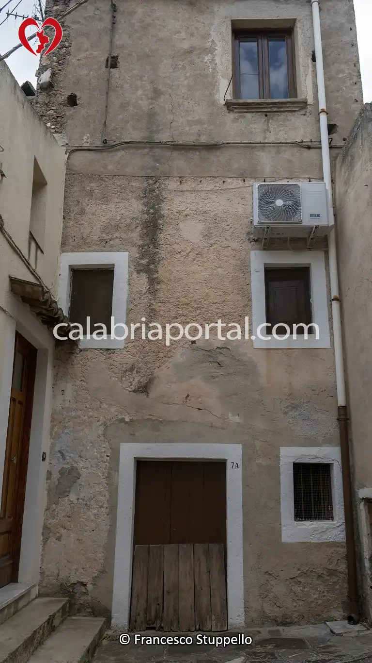 La Casa Kodra a Civita (CS)