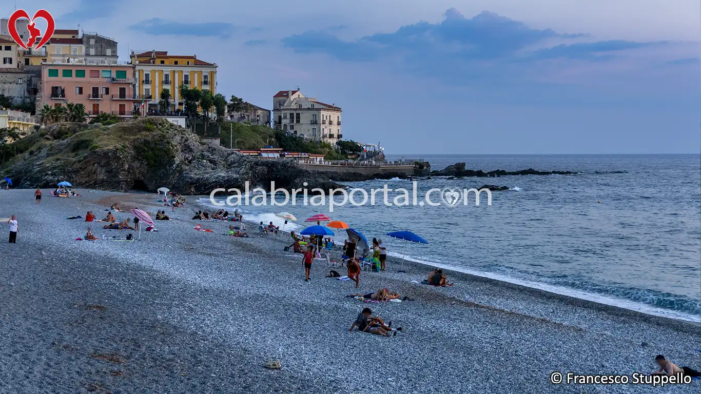 Scorcio della Spiaggia Nord a Diamante Scorcio della Spiaggia Nord a Diamante