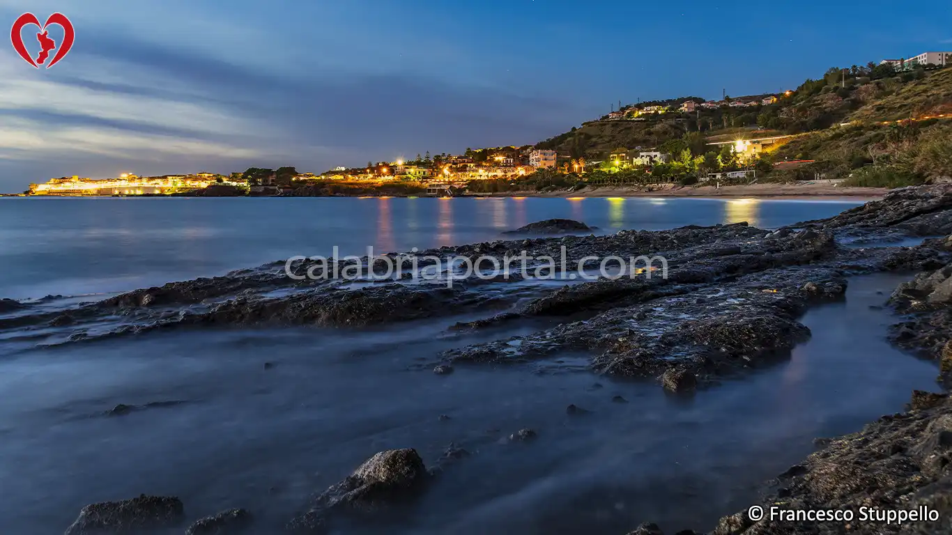 Spiaggia della Sabbia d'Oro a Diamante - Calabria Spiaggia della Sabbia d'Oro a Diamante - Calabria
