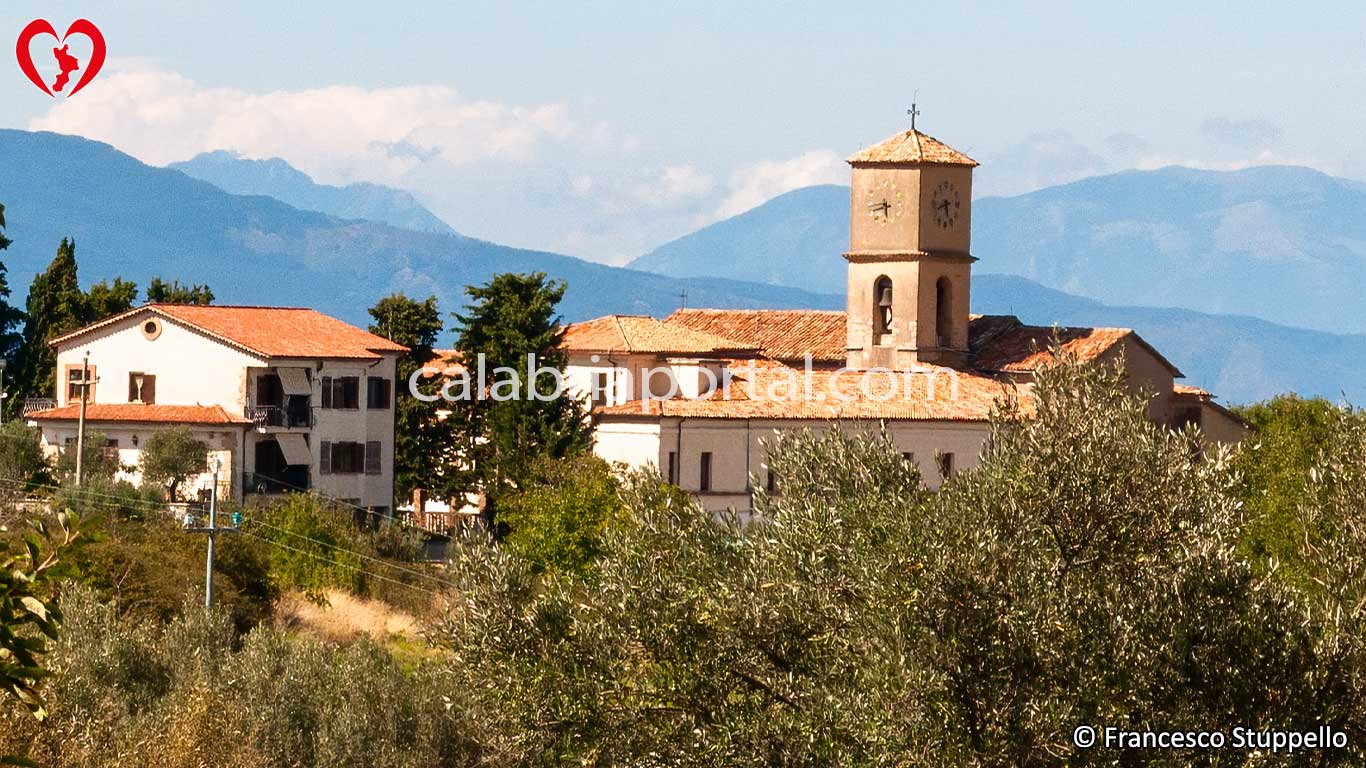 Chiesa dell'Ecce Homo a Dipignano (CS) Chiesa dell'Ecce Homo a Dipignano (CS)