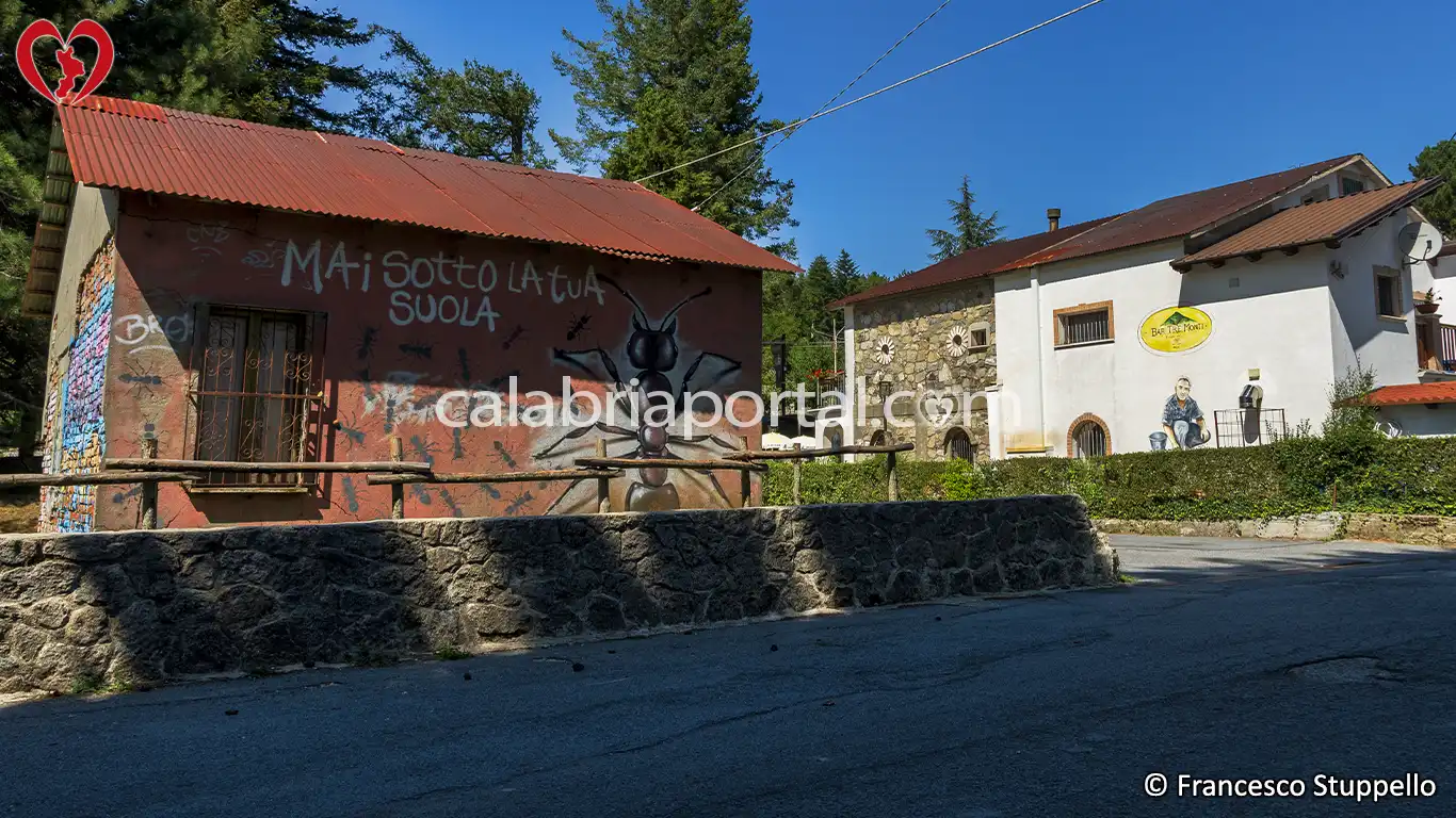 Murales dell'Abitato di Potame Murales dell'Abitato di Potame