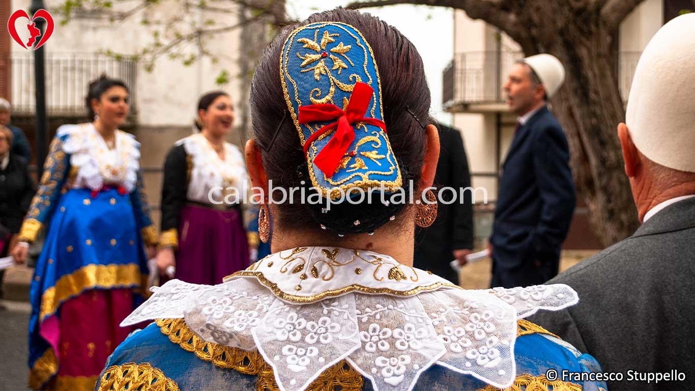 Costume Tradizionale Arbëreshë di Ejanina di Frascineto (CS)