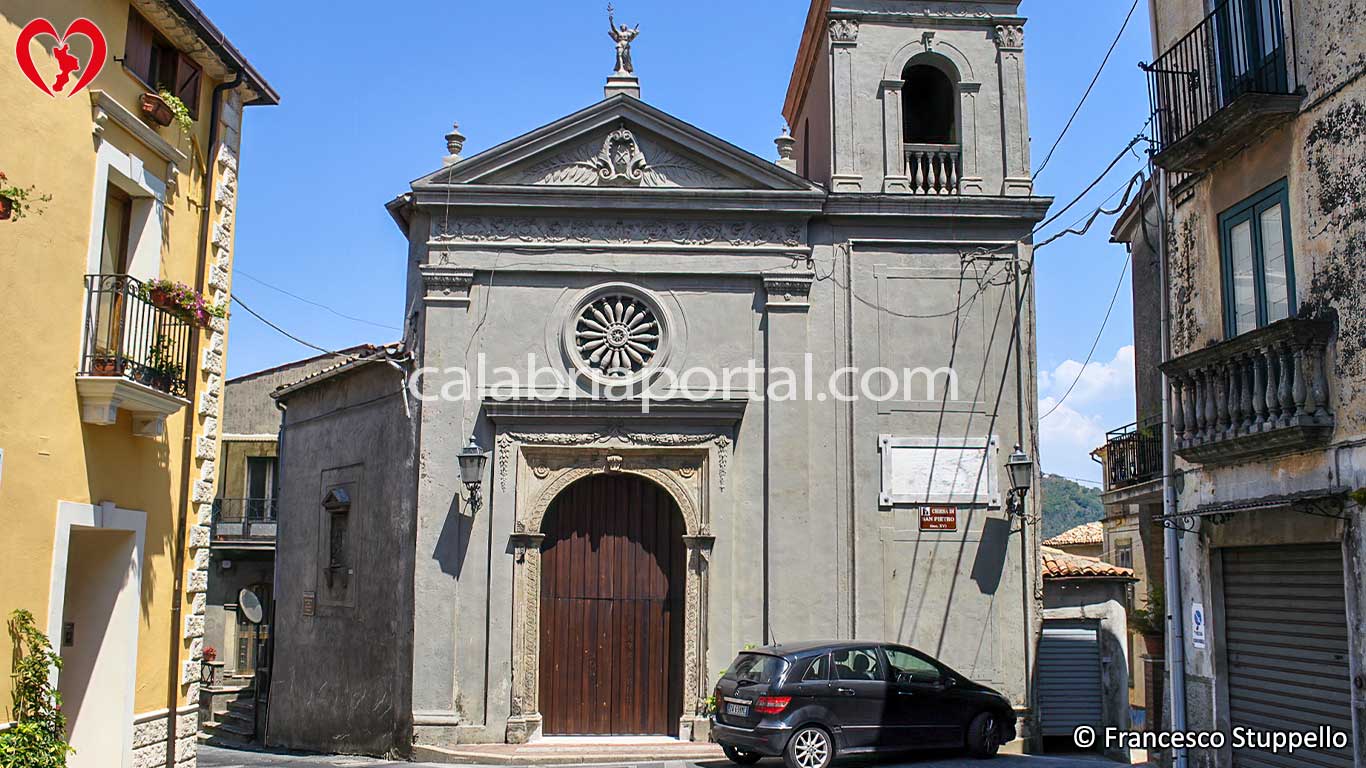 Chiesa di San Pietro a Fagnano Castello (CS) Chiesa di San Pietro a Fagnano Castello (CS)