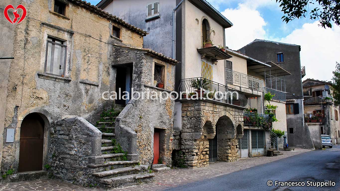 Scorcio del Borgo di Falconara Albanese (CS) Scorcio del Borgo di Falconara Albanese (CS)