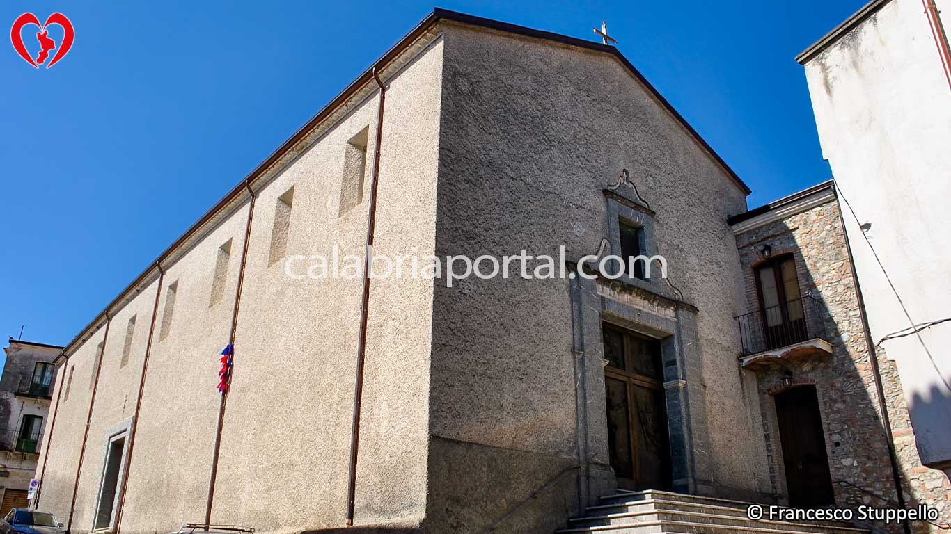 Chiesa dell'Annunciazione del Signore a Francavilla Marittima (CS) Chiesa dell'Annunciazione del Signore a Francavilla Marittima (CS)