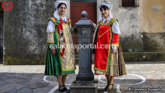 Guardia Piemontese (CS): Costume Storico Occitano