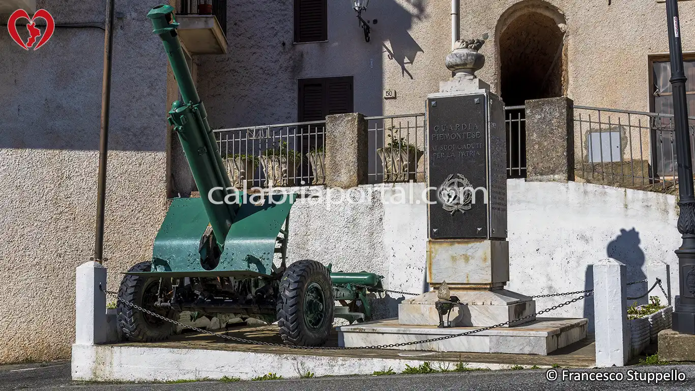 Monumento ai Caduti per la Patria di Guardia Piemontese (CS)