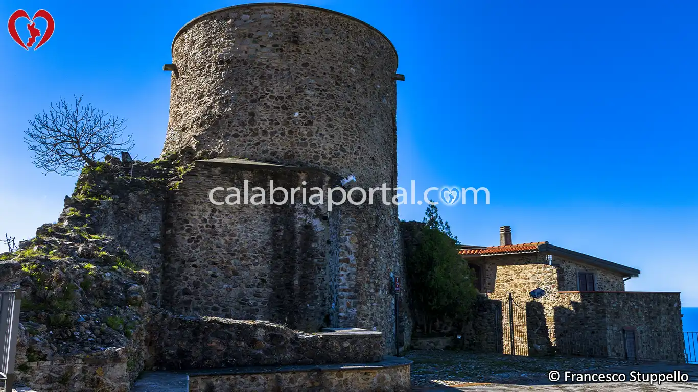 La Torre di Guardia Piemontese (CS) La Torre di Guardia Piemontese (CS)