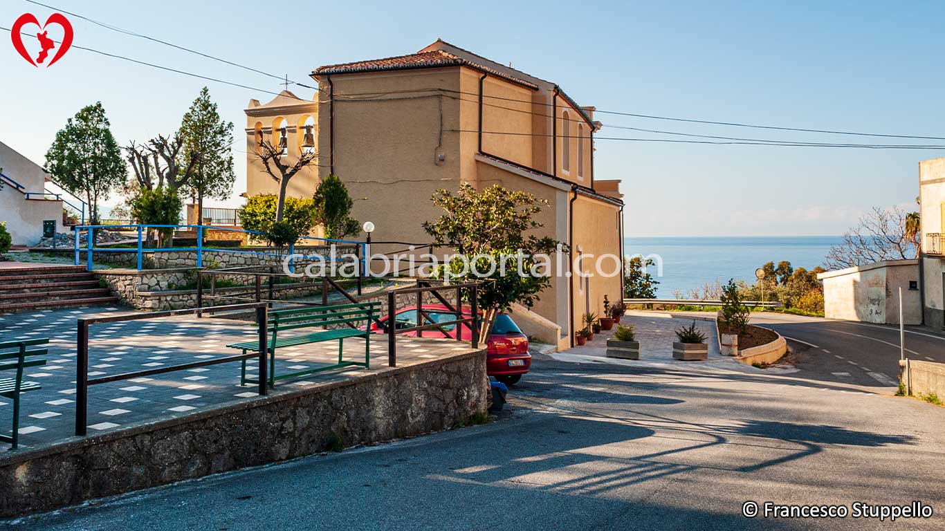 Intavolata (CS): scorcio del centro storico