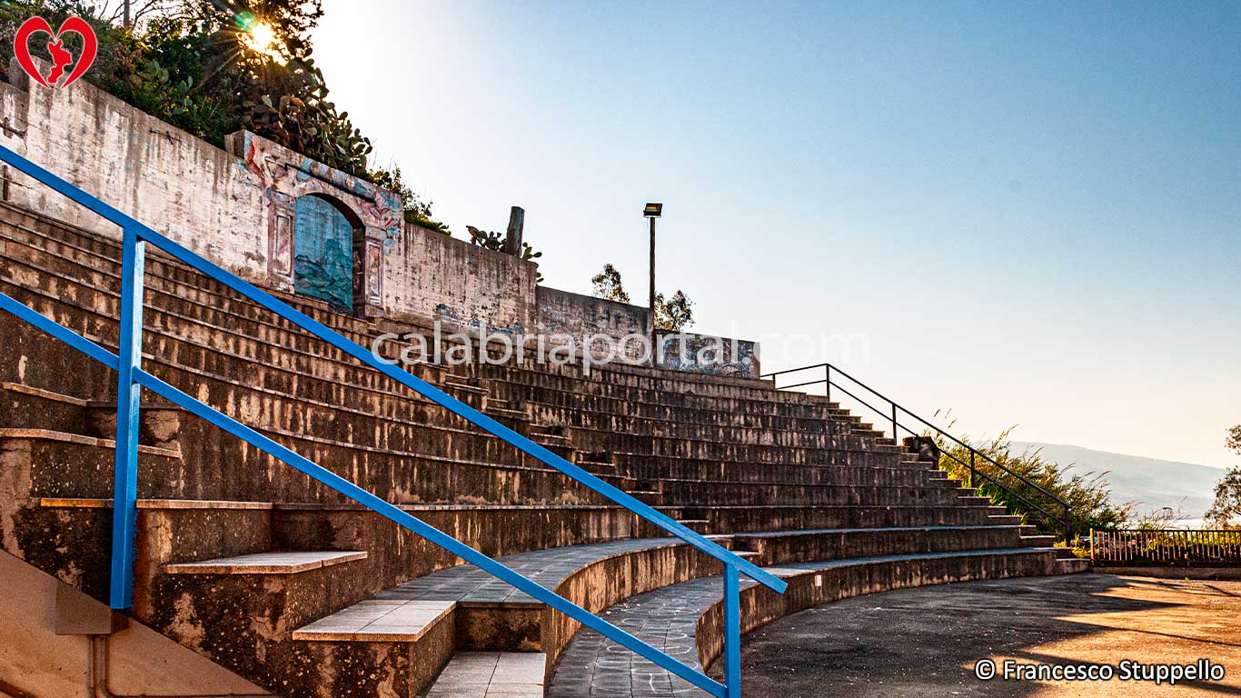 Intavolata (CS): scorcio del centro storico