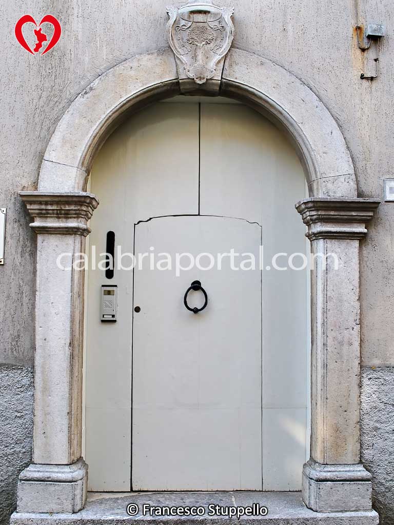 Portale Lapideo di Laino Borgo