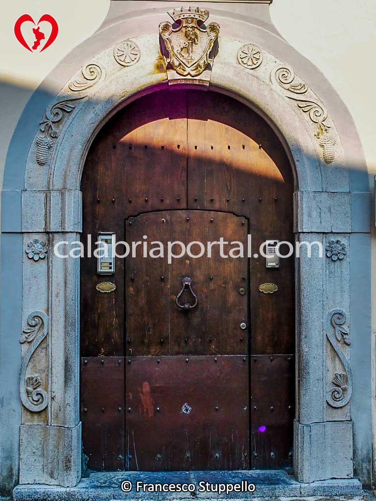 Portale Lapideo di Laino Borgo
