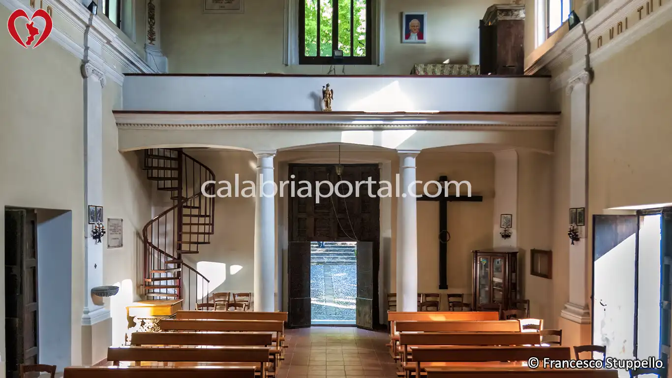 Chiesa del Santuario delle Cappelle a Laino Borgo (CS) Chiesa del Santuario delle Cappelle a Laino Borgo (CS)
