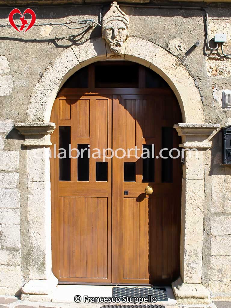 Portale Litico di Lattarico (CS)