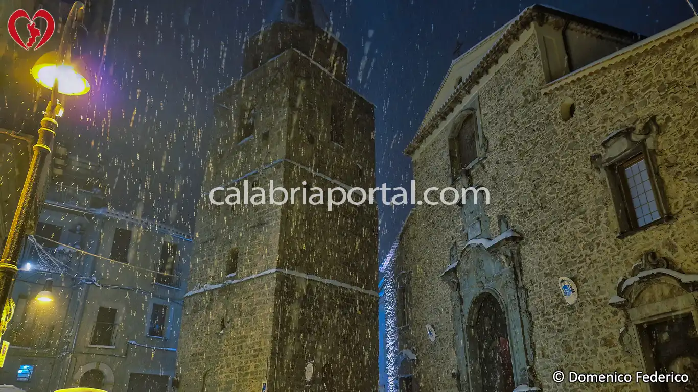 Scorcio Innevato di Longobucco (CS) Scorcio Innevato di Longobucco (CS)