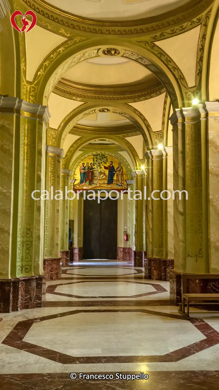 Cattedrale di San Nicola di Mira a Lungro (CS)