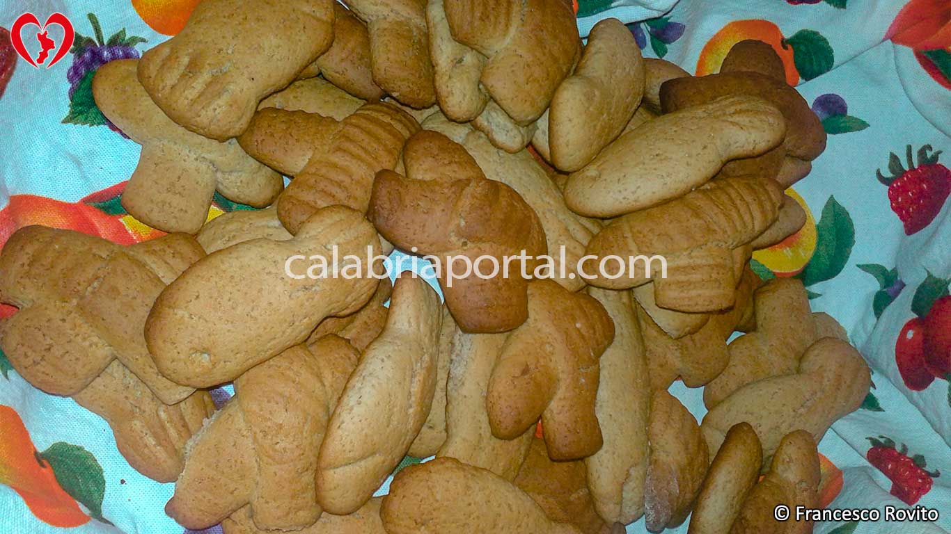 Biscotti di Sant'Andrea a Macchia di Casali del Manco (CS) Biscotti di Sant'Andrea a Macchia di Casali del Manco (CS)