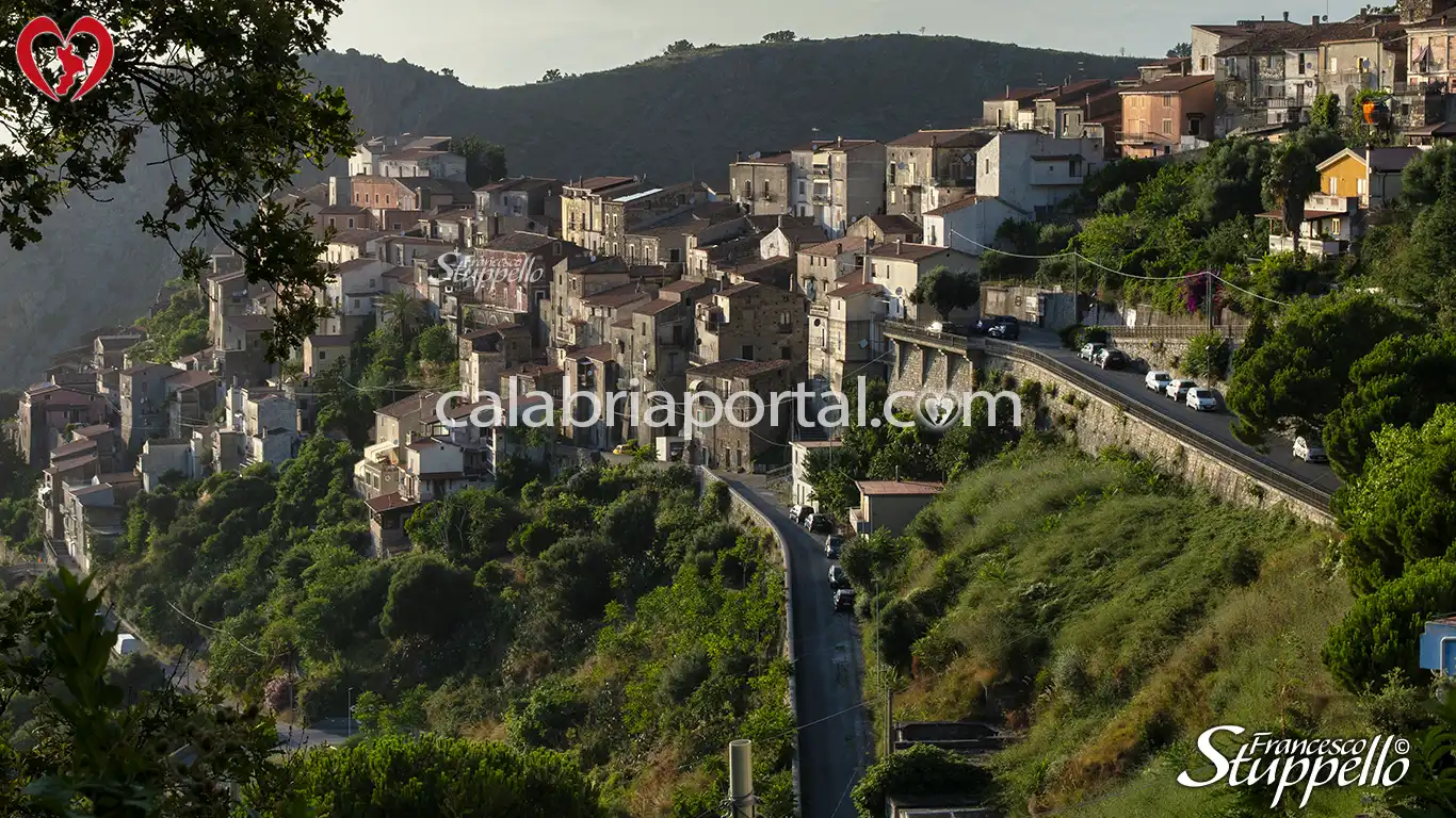 Scorcio Panoramico di Maierà Scorcio Panoramico di Maierà