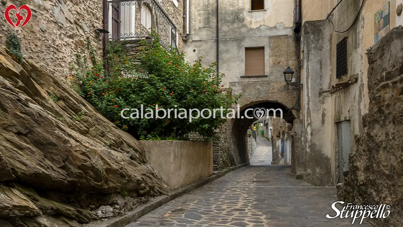 Scorcio del Borgo di Maierà Scorcio del Borgo di Maierà