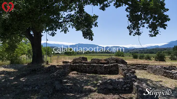 Malvito (CS): Parco Archeologico di Pauciuri