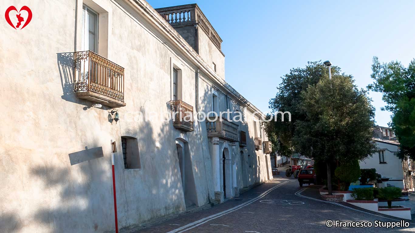 Montegiordano (Calabria) cosa vedere, fare, turismo