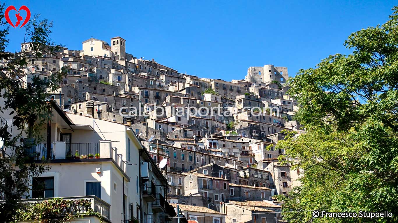 Scorcio di Morano Calabro (CS) Scorcio di Morano Calabro (CS)