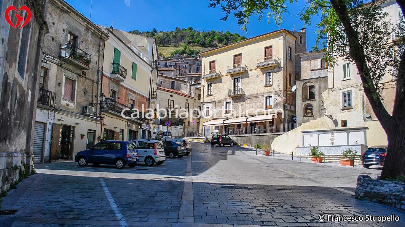 Scorcio di Morano Calabro (CS) Scorcio di Morano Calabro (CS)