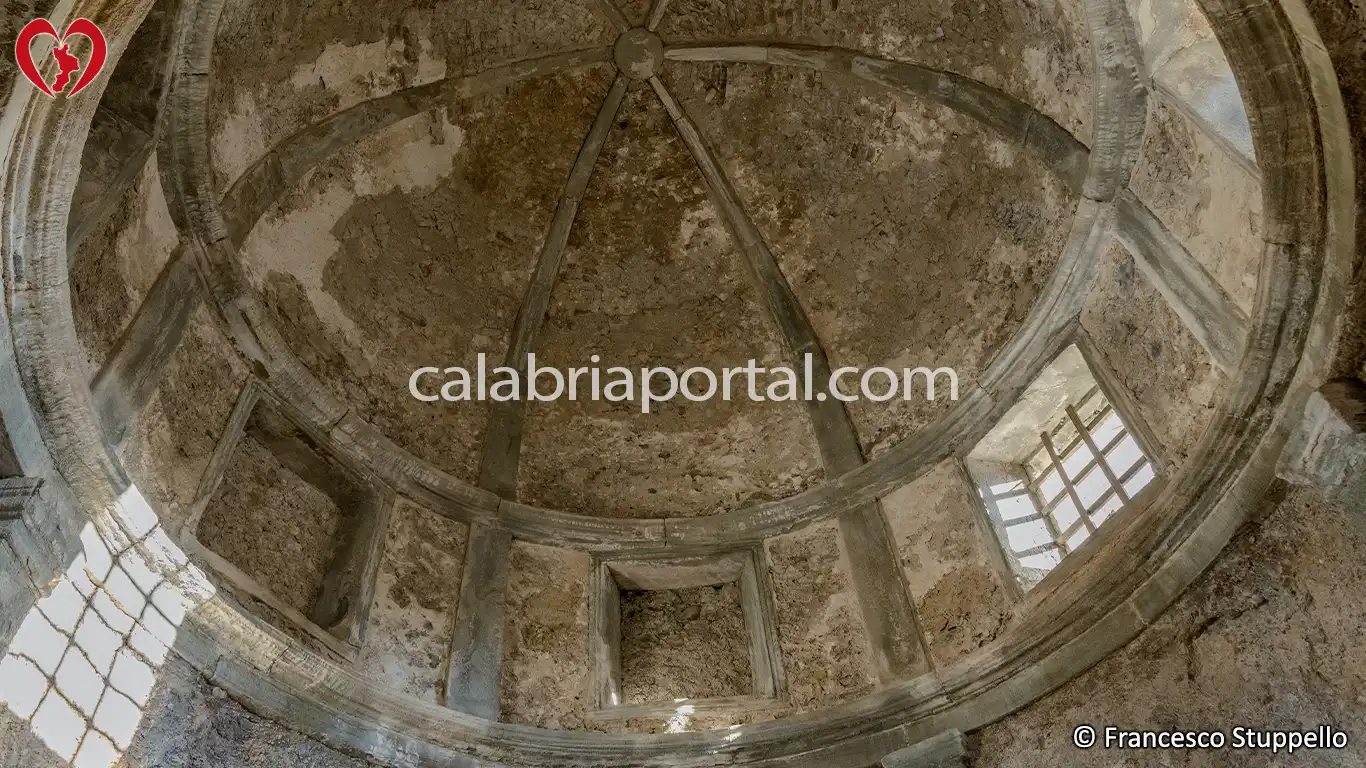 Calcara del Santuario di Paola (CS)