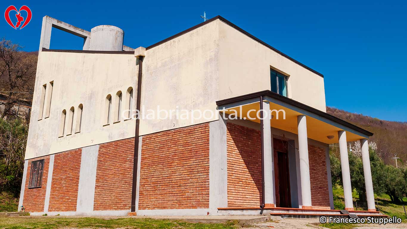 Chiesa di Santa Maria della Pace a Parantoro (CS)