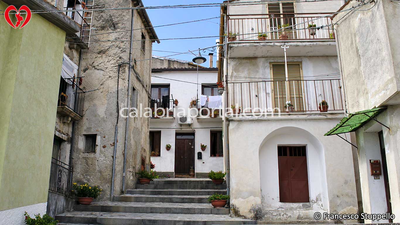 Scorcio di Policastrello (CS) Scorcio di Policastrello (CS)