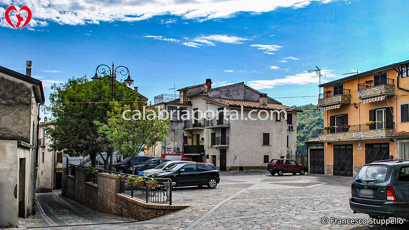 Scorcio di Policastrello (CS) Scorcio di Policastrello (CS)