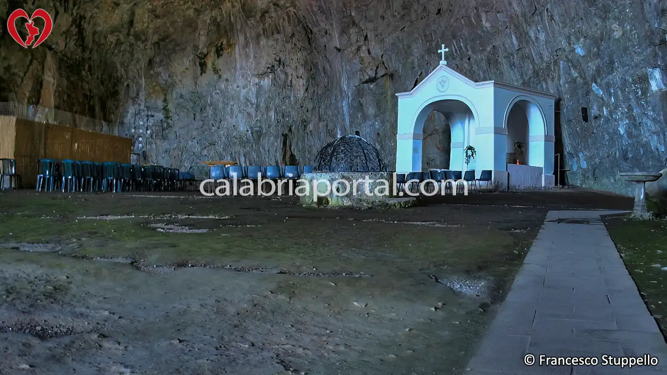 La Seconda Grotta del Santuario di Praia a Mare (CS)