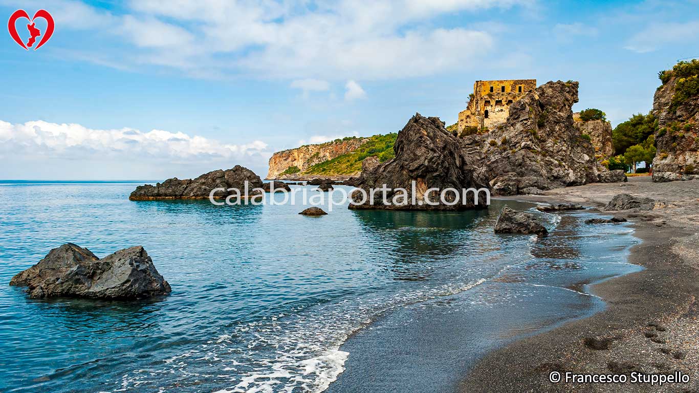 Praia a Mare: gli Scogli di Fiuzzi