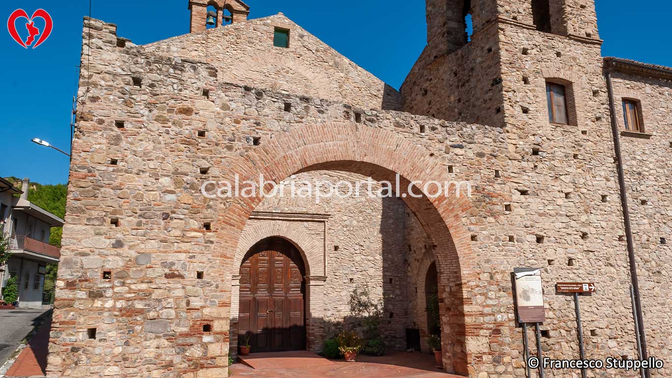 due scogli rocca imperiale cs