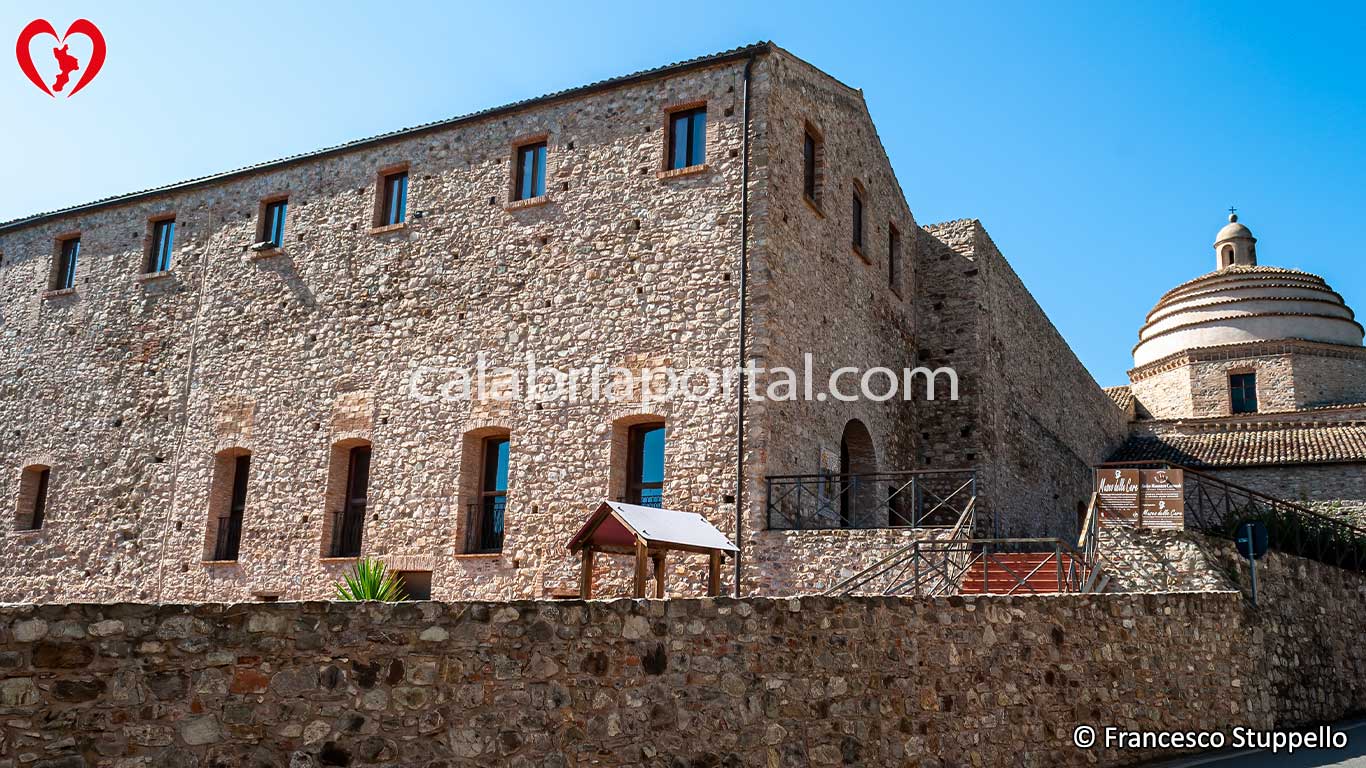 Monastero dei Frati Osservanti a Rocca Imperiale (CS)