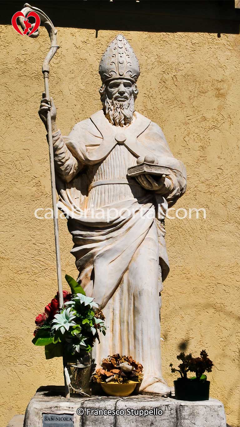 Monumento a San Nicola a Rovella (CS)