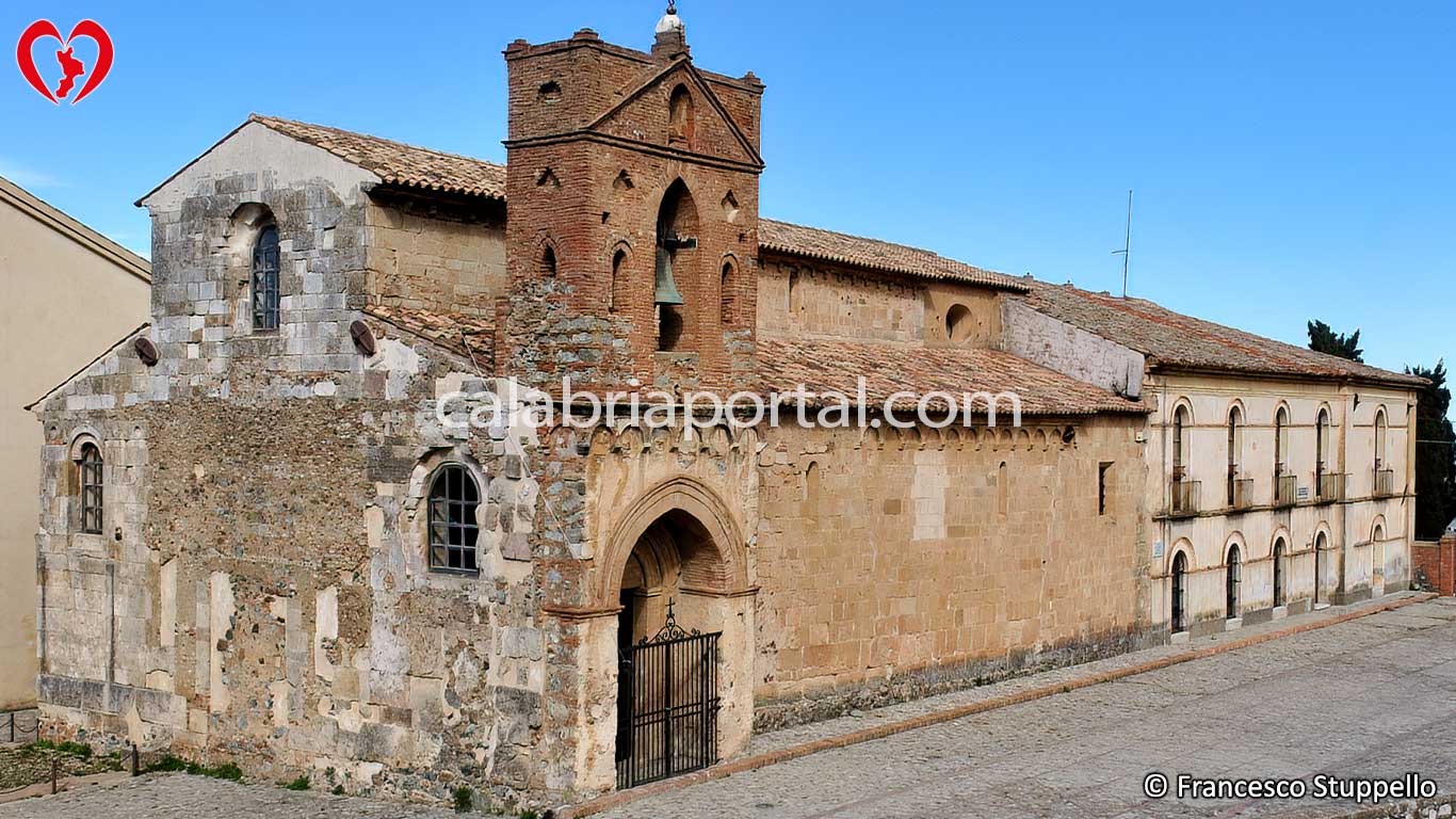 San Demetrio Corone (CS): Chiesa di S. Adriano