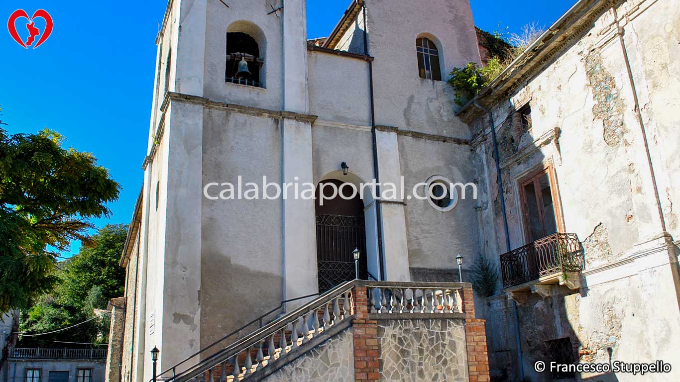 Santuario della Madonna del Buon Consiglio a San Giacomo di Cerzeto (CS) Santuario della Madonna del Buon Consiglio a San Giacomo di Cerzeto (CS)