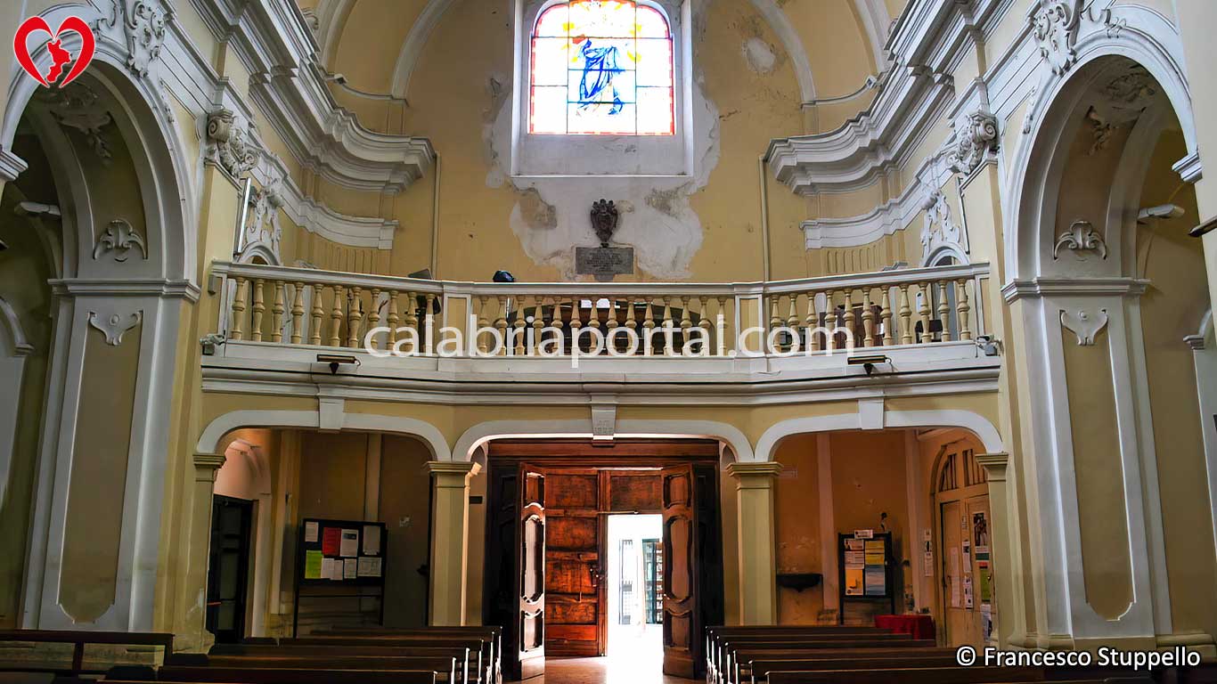 Chiesa di Santa Maria delle Grazie a San Giovanni in Fiore (CS) Chiesa di Santa Maria delle Grazie a San Giovanni in Fiore (CS)
